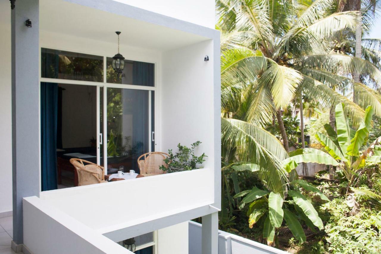 Alvas House Hotel Hikkaduwa Exterior photo
